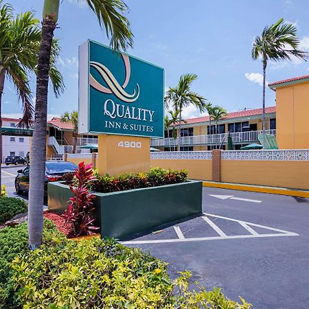 Quality Inn & Suites Airport - Cruise Port Hollywood Extérieur photo